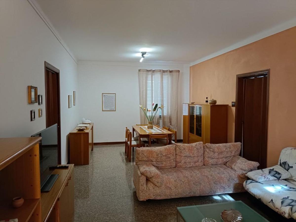 Casa Vacanze Magnolia Villa Porto Sant'Elpidio Luaran gambar